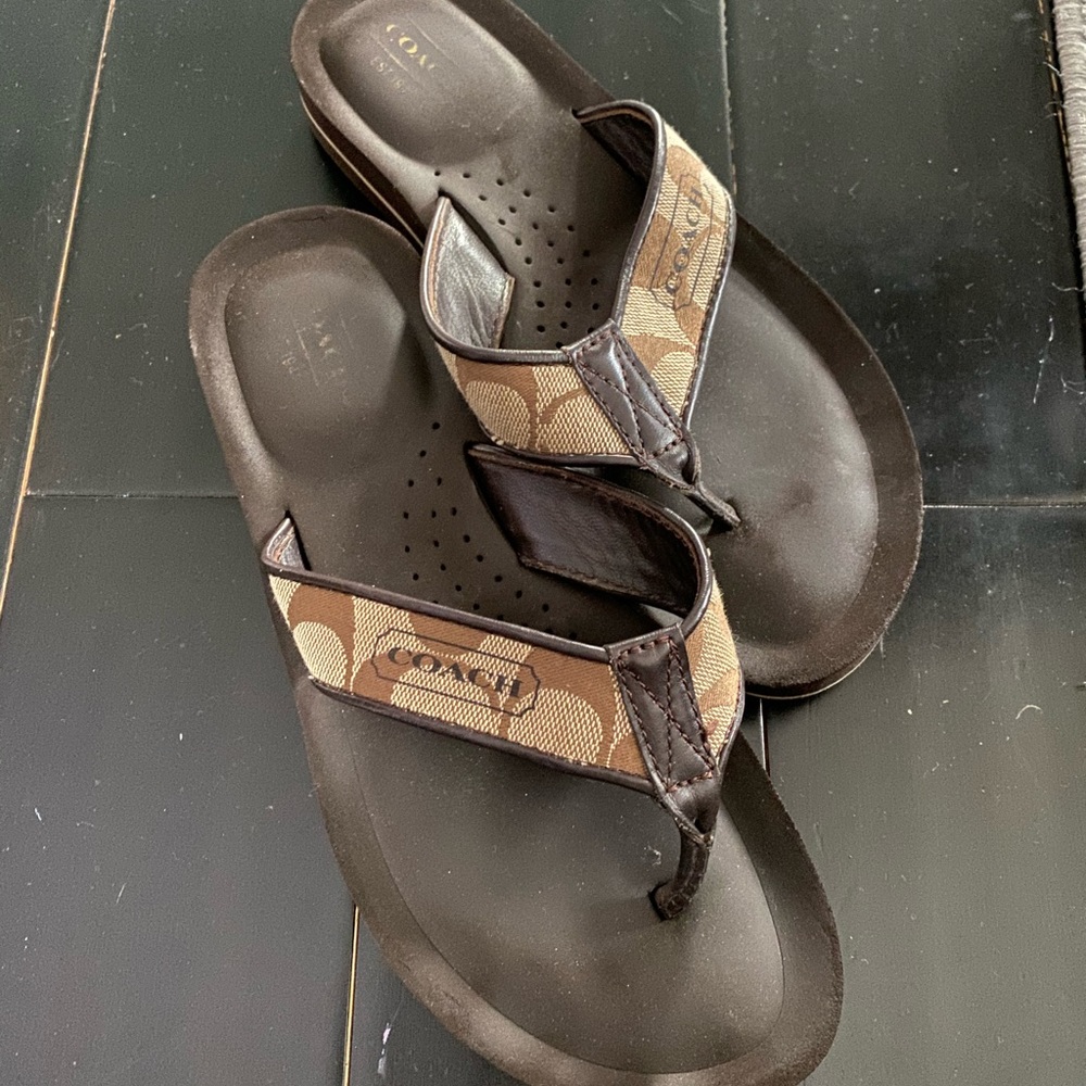 Coach flip flops